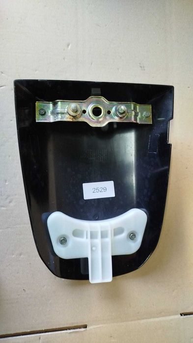 Nakładka Siedzenia Pasażera Suzuki GSX-R 600 750. 2001-03 [2529]