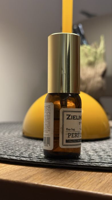 Niszowe perfumy Zelinski & Rozen - Tabacco, Vetiver & Amber 10ml