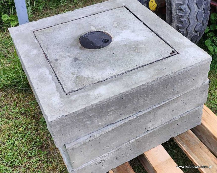 Pokrywy, włazy, oprawy telekomunikacyjne, ramy, zwieńczenia