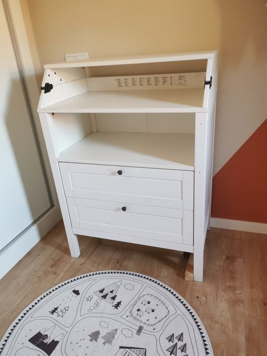 Fraldário ikea Sundvik