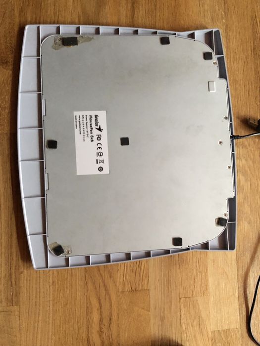 Графічний планшет Genius MousePen 8x6, компютерне малювання