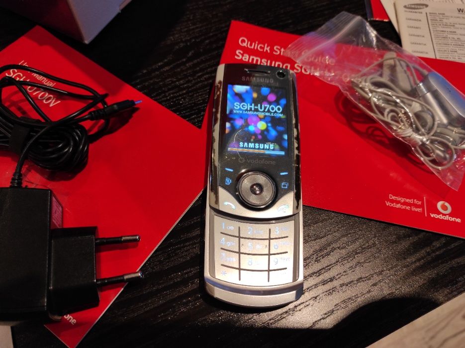 Telefon Samsung SGH-U700V