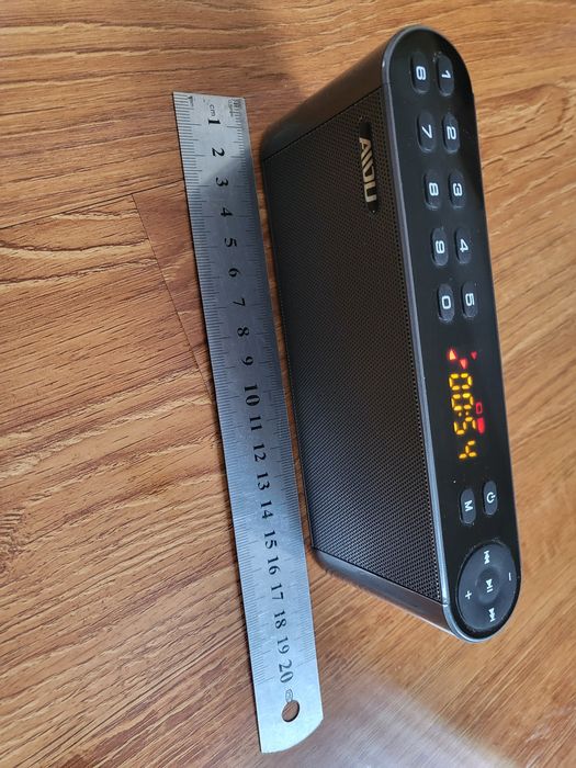 Акустична колонка з блютус, мп3, USB, TF флеш картою, ФМ радіо, AUX