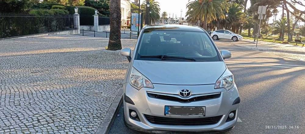 Toyota Verso S 1.4 D4D 2013 com 160000km