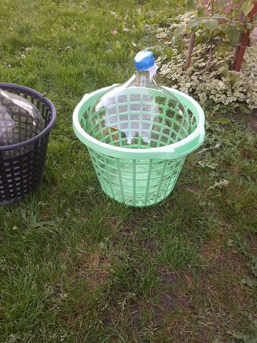 Gąsiory na wino 5,15,25l