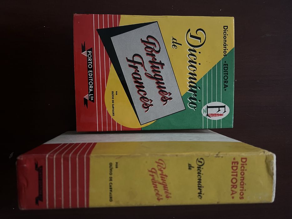 Dicionario Editora "Português-Francês"
