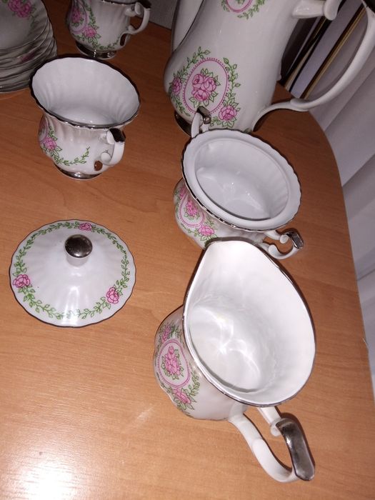 Serwis kawowy porcelana Chodzież