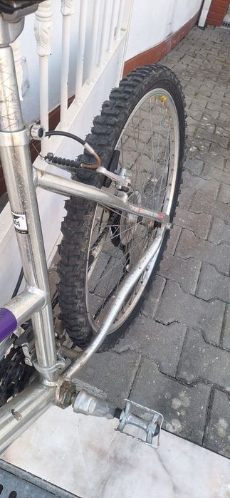 Bicicleta senhora em bom estado!