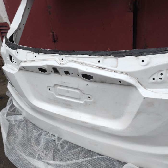 Ляда, задня кришка honda hr-v 15-22