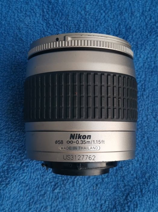 Об'єктив Nikon AF Nikkor 28-80mm f/3.3-5.6G(зламане кріплення)