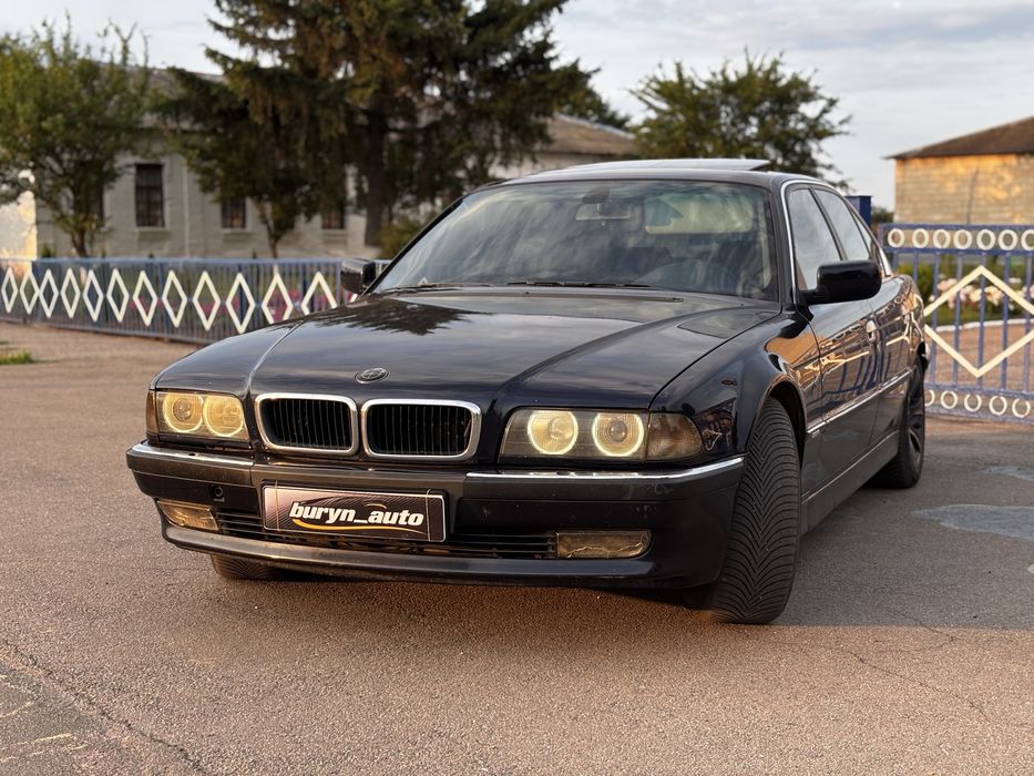 Продам BMW 730 1995 року