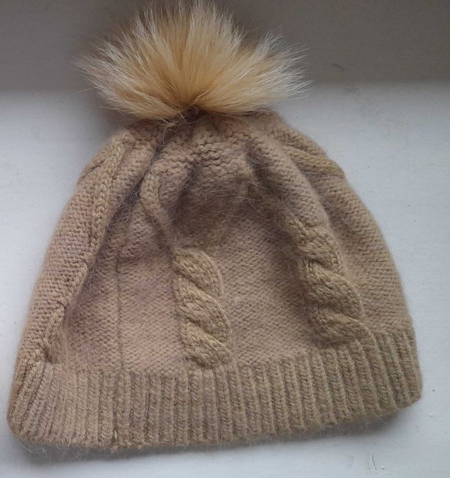 Czapka wełniana damska