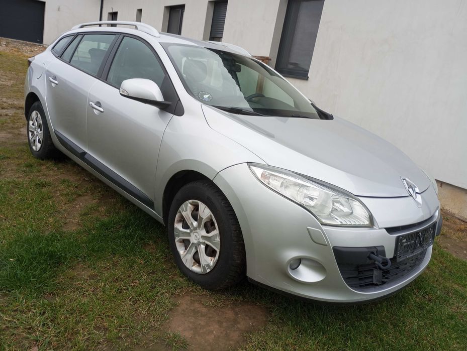 Renault Megane 3 1.5 diesel 2012 rok kombi