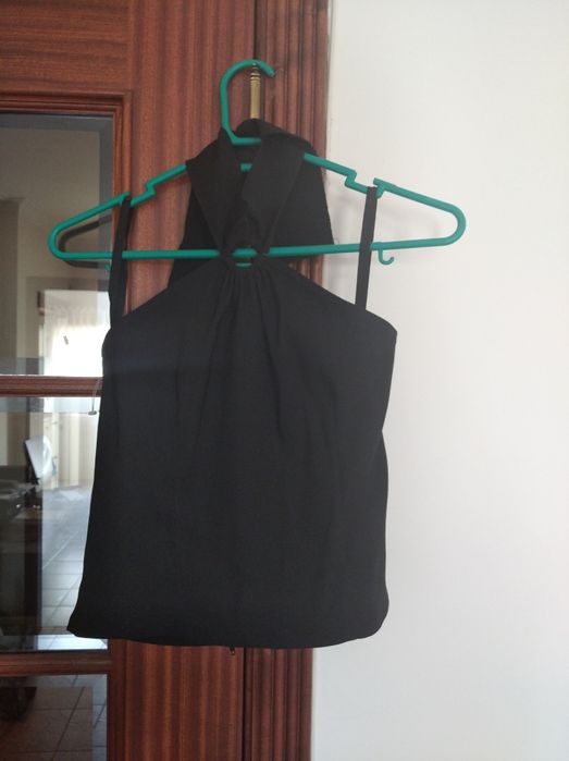 Top preto tamanho 40