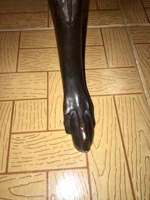 Mesinha pé de galo D. José antiga