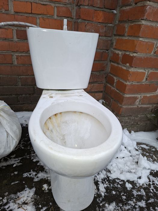 Продам унитаз бу