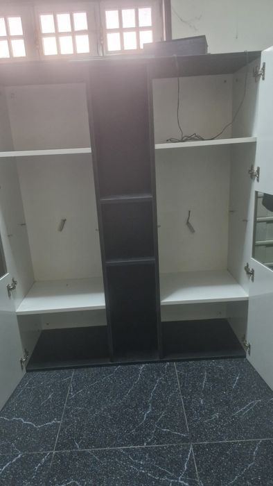 Vendo movel tv + vitrine CONFORAMA