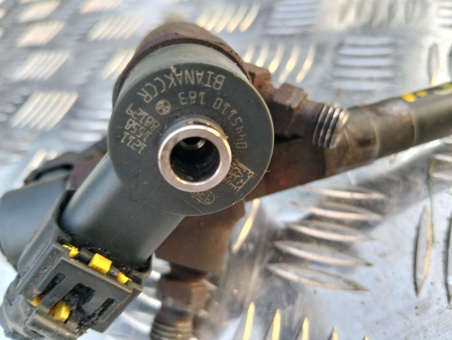 Wtryskiwacz opel 1.3 cdti