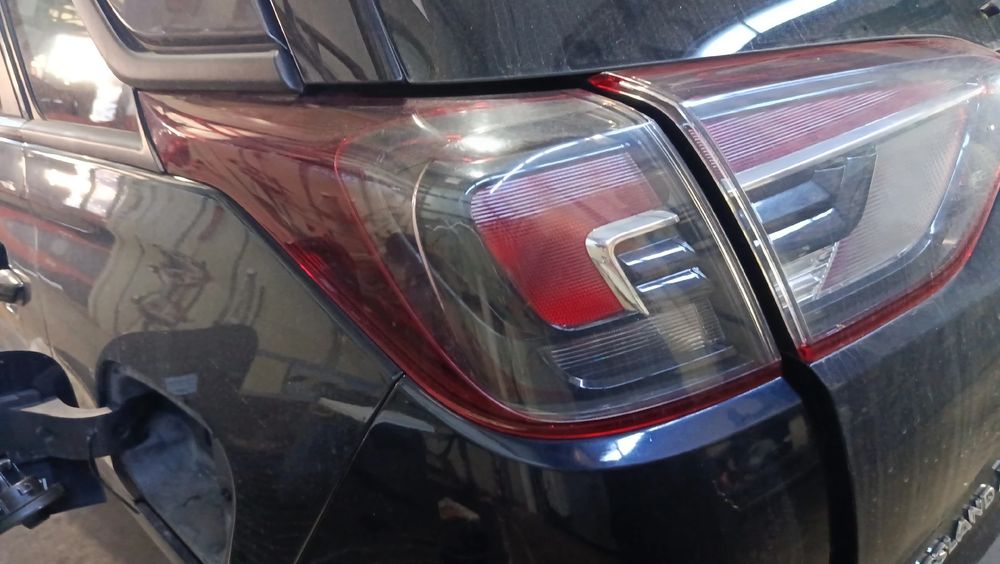 Farolim esquerdo OPEL Crossland X (75)