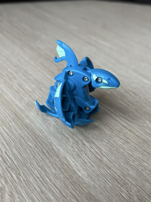 Бакуган Воріор Уейл Генезіс