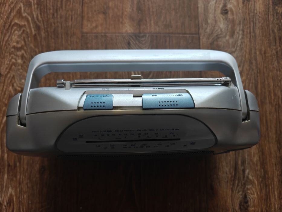 Радіоприймач Thomson RT 463