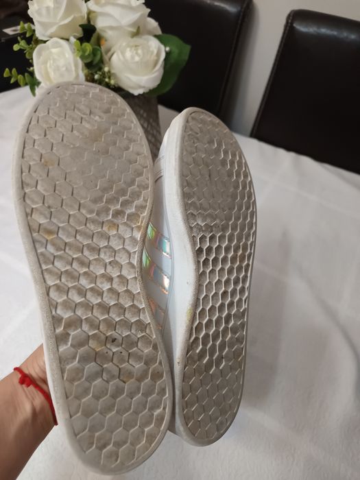 Sapatilhas da Adidas.tam.38.5.em bom estado.