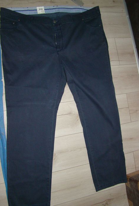 Męskie nowe spodnie granatowe roz 5XL pas 132 cm