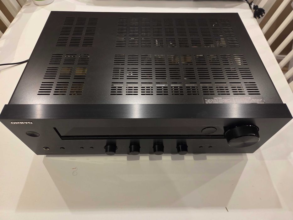 Amplituner ONKYO TX-8030