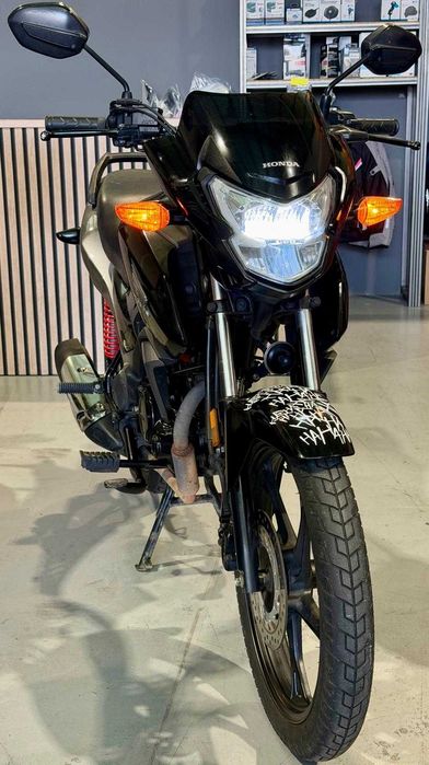 Moto Honda CB125F