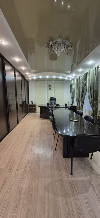 Оренда офісного приміщення А/О Соборна (центр)