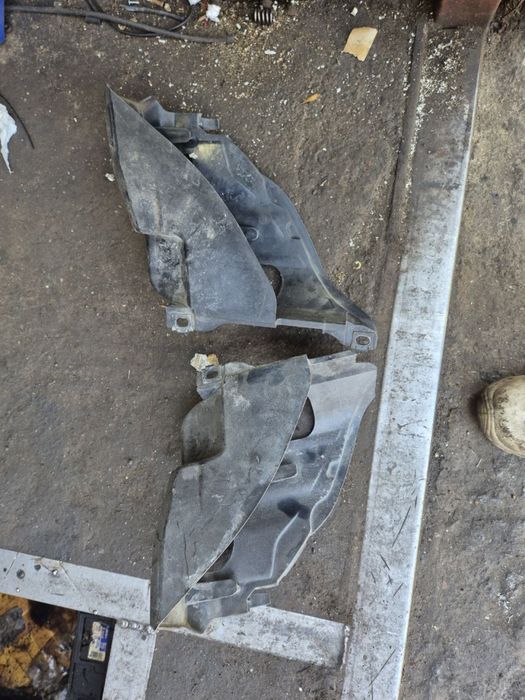 Шахта фари audi q7 дорестайлінг