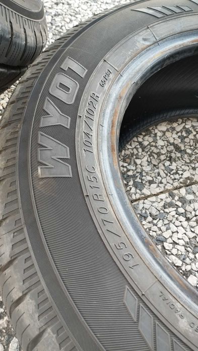 Pneus YOKOHAMA WY01