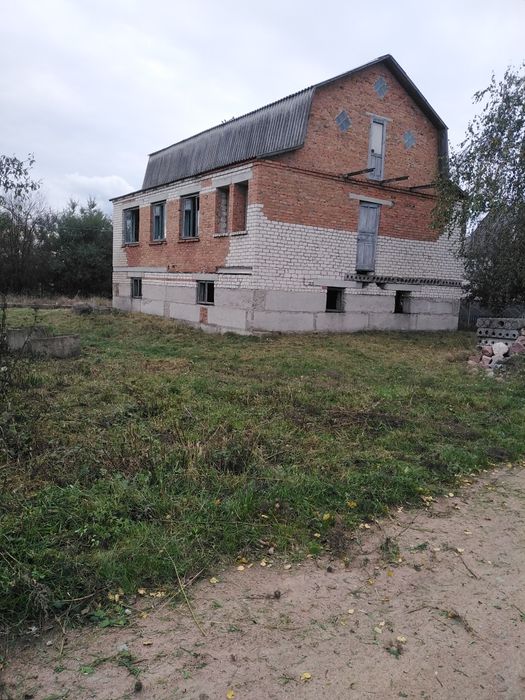 Продам терміново будинок