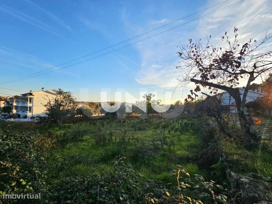 Terreno Rústico - Possibilidade de Construção