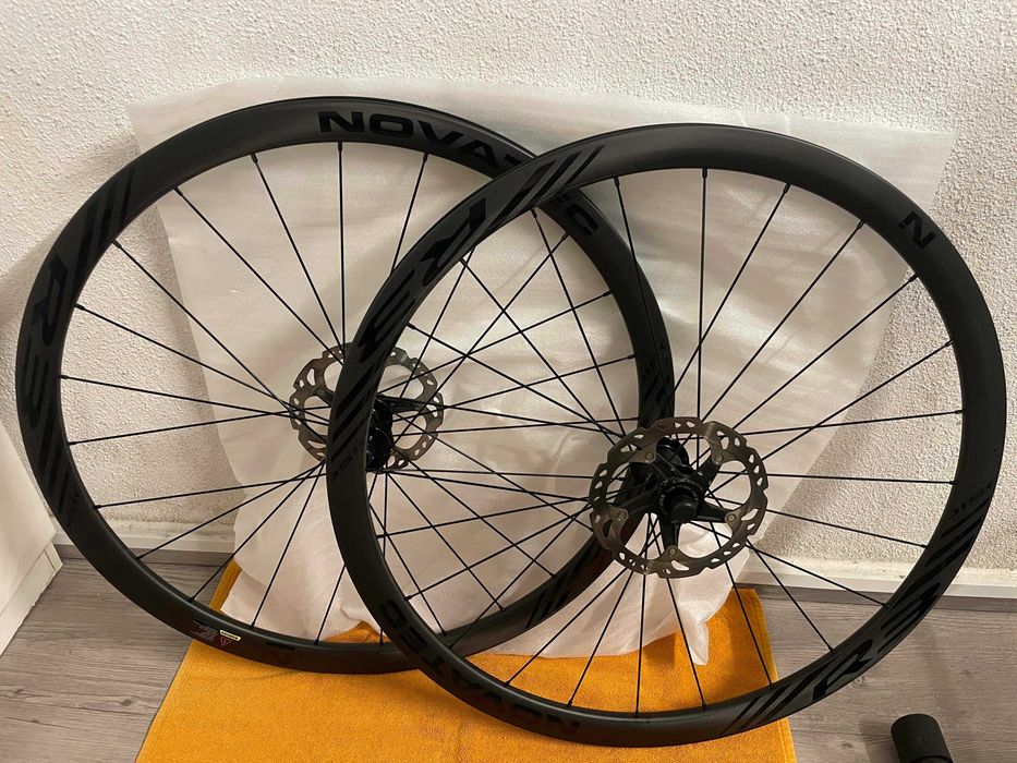 Rodas Novatec estrada R3 Novas