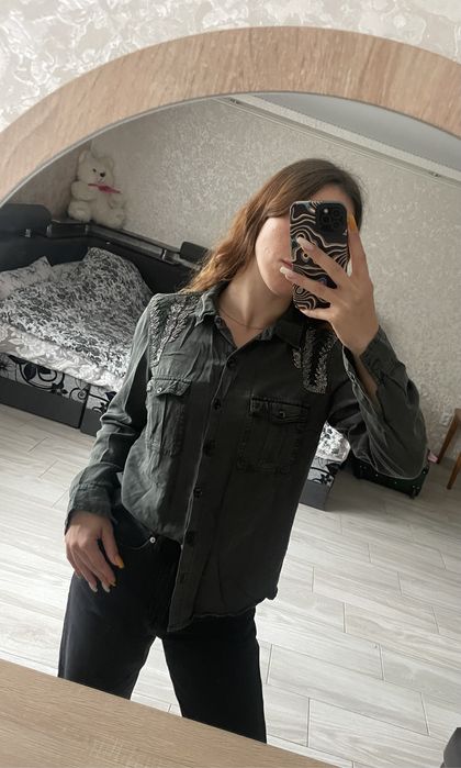 Продам рубашку