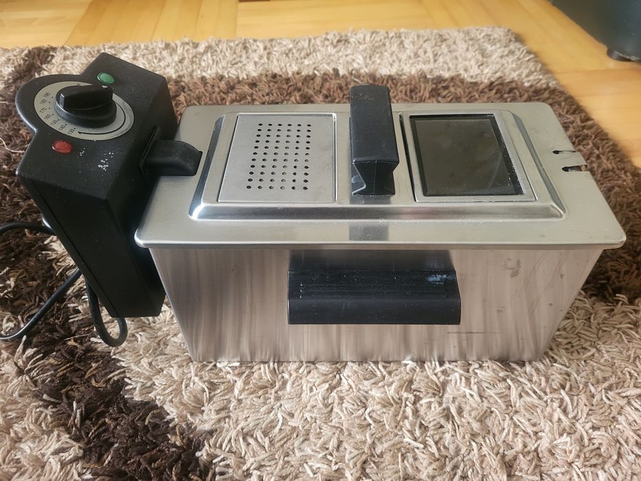 Електричні фритюрниці