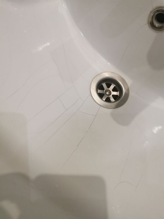 Умывальник, тумба, Смеситель в ванную