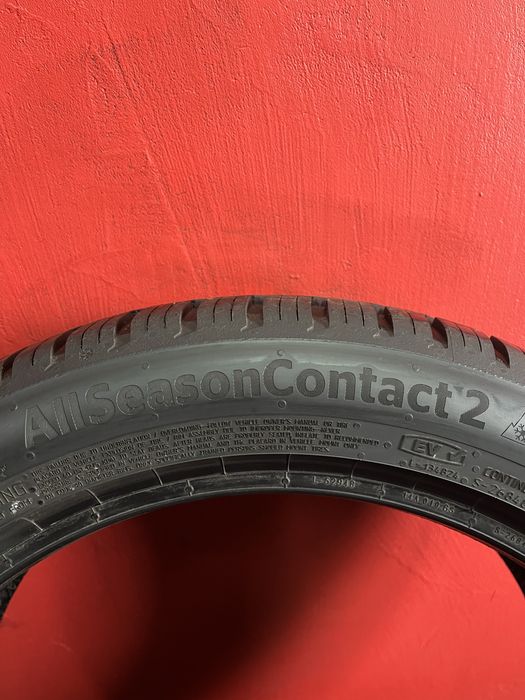 215/50/18 Continental All Season Contact 2