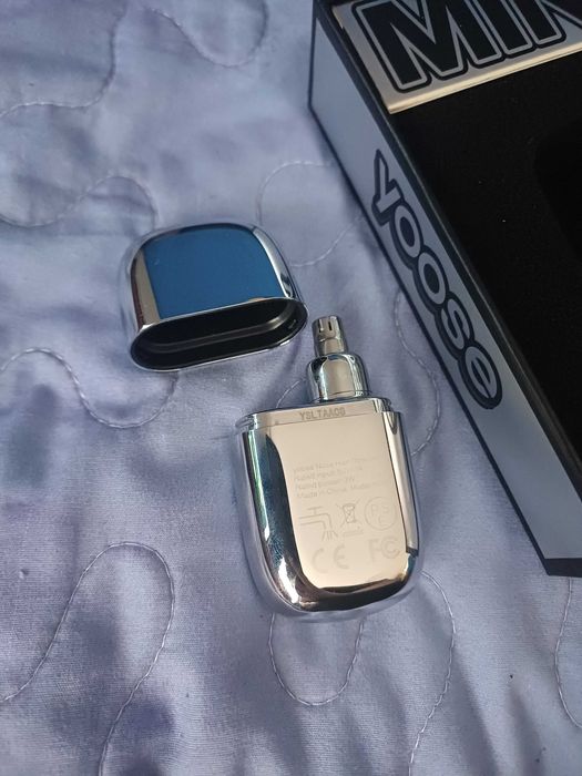 YOOSE podręczny trymer do nosa