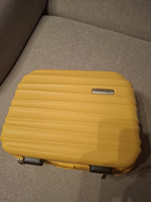 Kosmetyczka podróżna Witchen