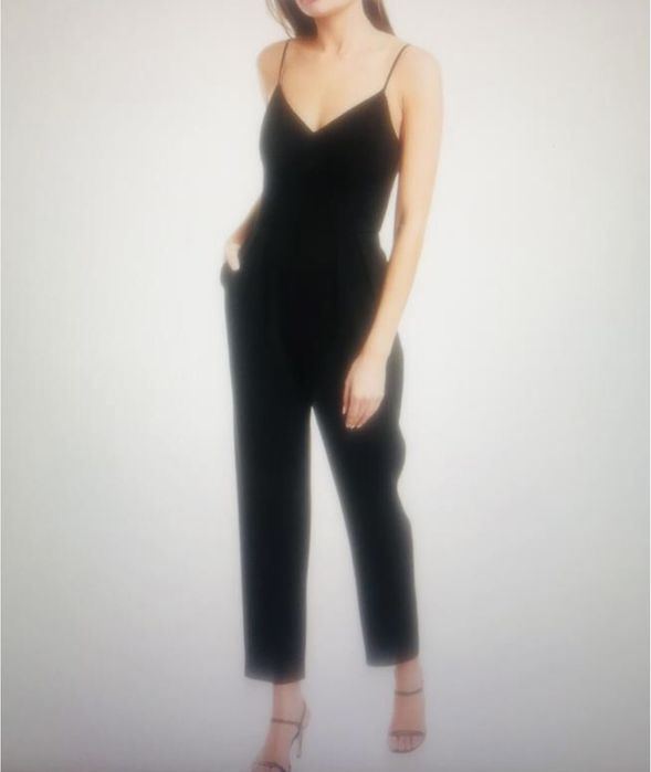 Легкий жіночій комбез