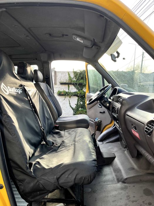 Renault Master 2.5D 1999 - 9 lugares