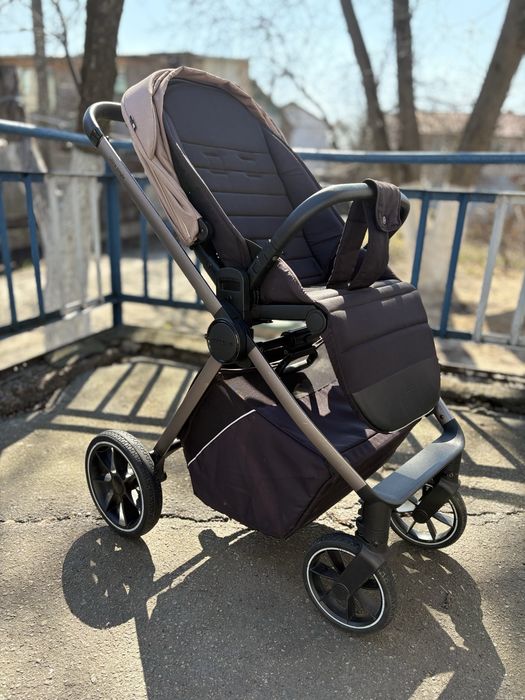 Коляска Carrello Ultra прогулянкова
