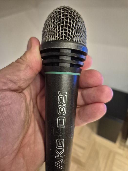 AKG D321 mikrofon dynamiczny hiperkardioidalny na scenę i do studia