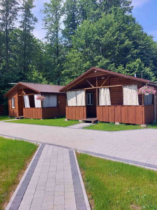 Відпочинок озеро Соловичі ,Гостинна садиба "БЛИЗНЮКИ" відпочинок біля озера,