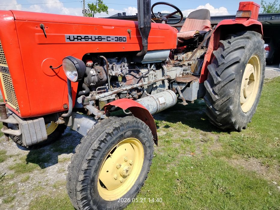Ursus C-360.    .