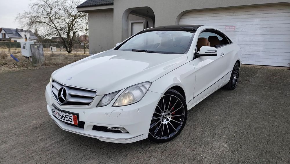 Mercedes-Benz Klasa E Piękne Coupe 350 CDI 224km Automat FuLL Opcja Panorama Bezwypadkowe