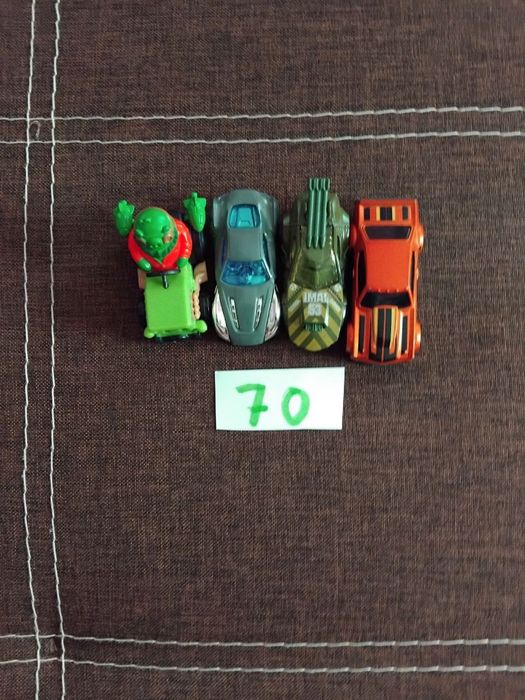 Різні машинки для цікавих ігор. Хотіілс і не тільки