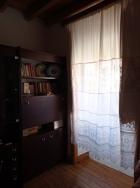 Cabinet with 2 blocks. Versatile and offering ample storage.64309935424385121